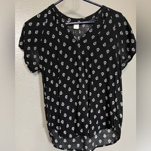 XS old navy nice shirt